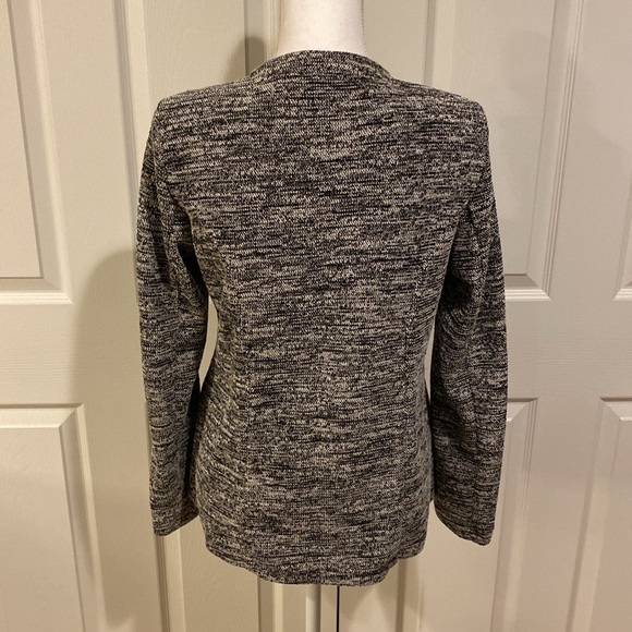 Karl Lagerfeld knit jacket - pearl colored button details - Picture 2 of 9